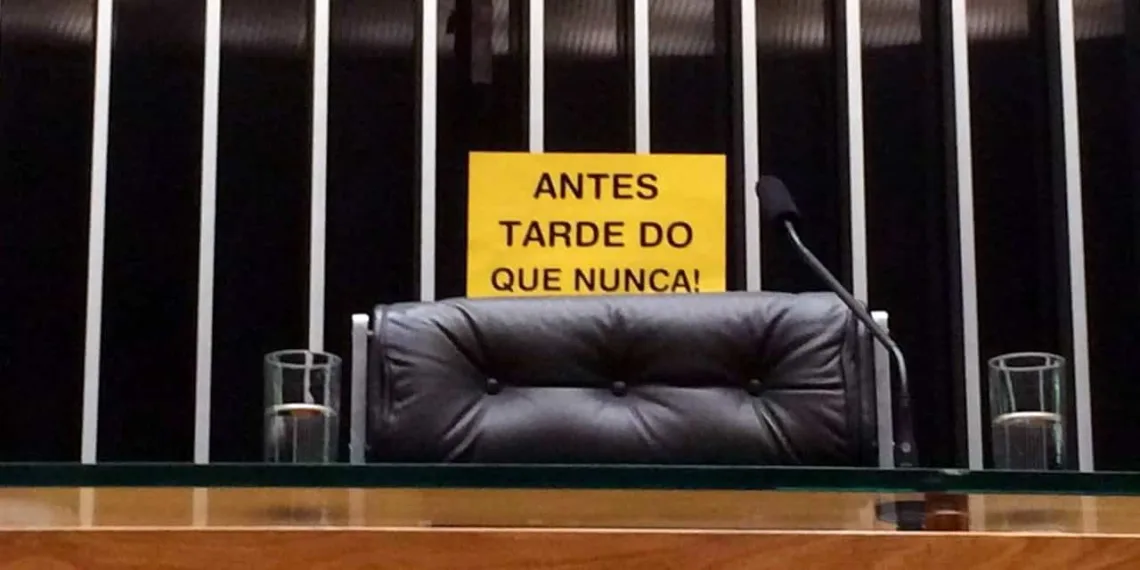 Maranhão confirma para dia 14 eleição do novo presidente da Câmara