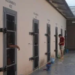 Homem bêbado é preso após invadir casa da ex