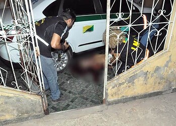 Criança de 5 anos vê pai morrer com um tiro na cabeça no bairro Comara