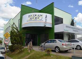 Sede do Detran inicia atendimento ao público em novo prédio