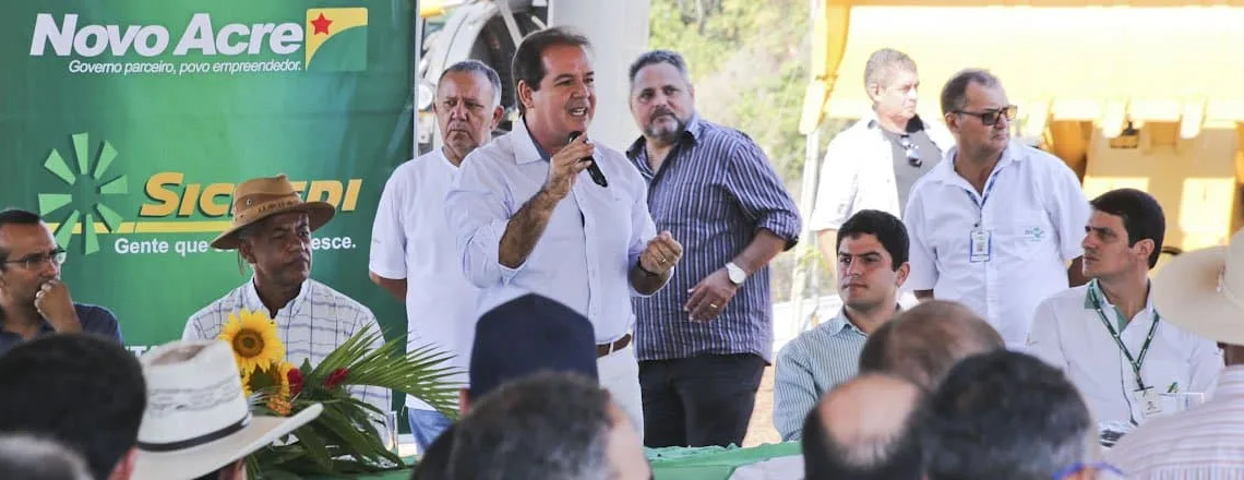 Tião Viana prestigia abertura do Campus do Agronegócio na Expoacre