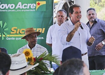 Tião Viana prestigia abertura do Campus do Agronegócio na Expoacre