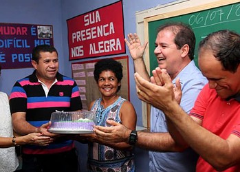 Programa Quero Ler muda a vida de adultos do Ramal Bom Jesus