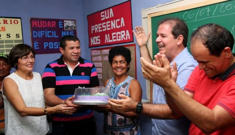 Programa Quero Ler muda a vida de adultos do Ramal Bom Jesus