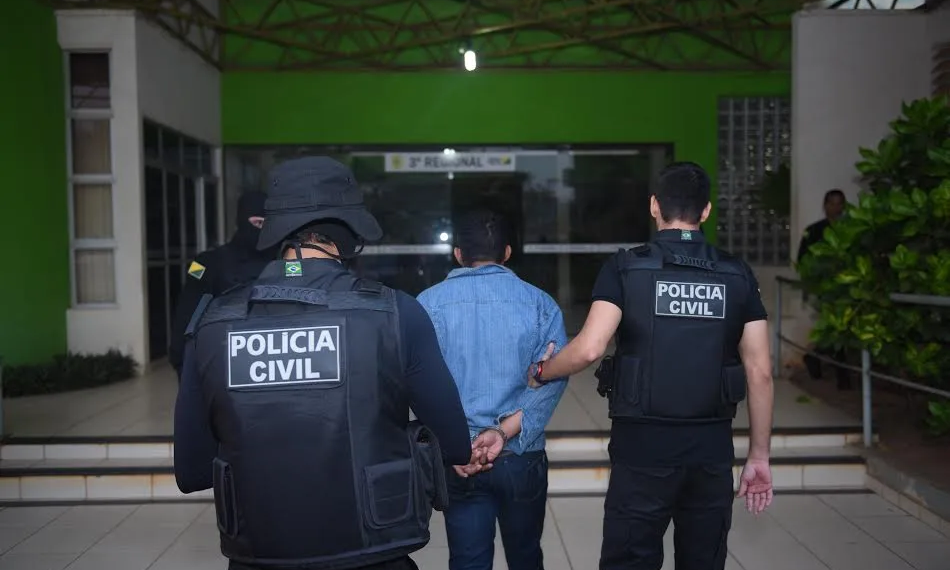 Polícia Civil desencadeia a Operação Avalanche e cumpre 51 medidas judiciais no Acre e Paraná