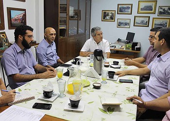 Jorge Viana se reúne com dirigentes do PT e avalia positivamente início de campanhas