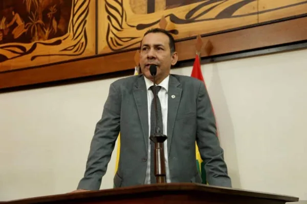 Deputado Heitor Junior destaca epidemia de hepatite no município de Tarauacá