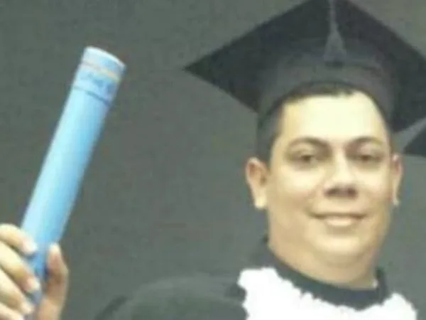 Jovem morre em acidente horas após comemorar formatura