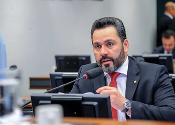 PL de Alan Rick que propõe instalação de free shops nas cidades de fronteira é aprovado em Comissão