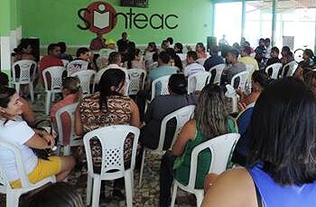 Sinteac faz eleição para presidente e candidatos falam sobre propostas