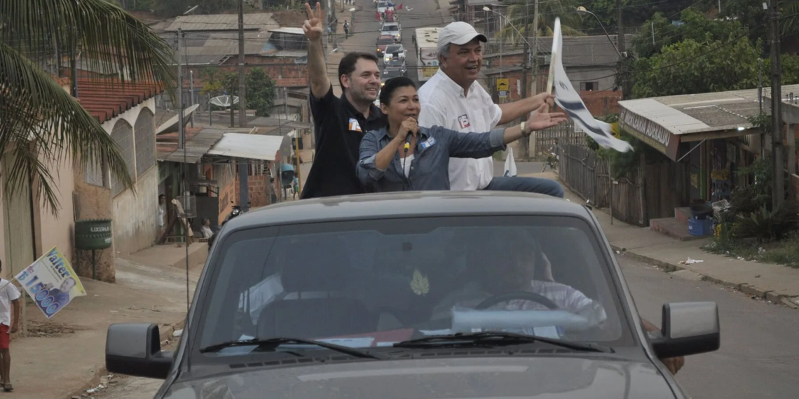 Sinhasique realiza caminhada e carreata no Tancredo Neves