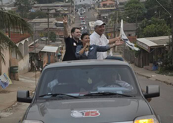 Sinhasique realiza caminhada e carreata no Tancredo Neves