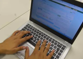 Receita paga hoje restituições do 5º lote do Imposto de Renda 2019