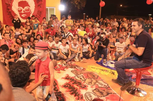 Conexão Jovem: Marcus Alexandre bate papo com a juventude e apresenta suas propostas