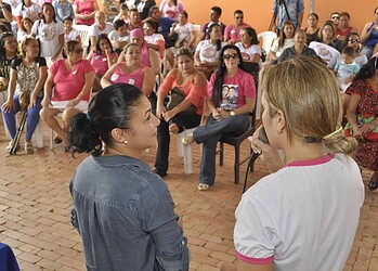 PSD Mulher realiza ato de apoio a Sinhasique por agressões sofridas nas redes sociais