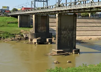 Abastecimento em Rio Branco deve normalizar quando rio chegar a 3 m