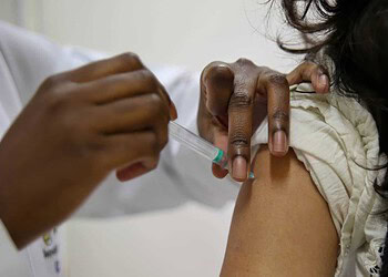 Multivacinação de crianças e adolescentes começa segunda-feira, 19