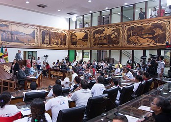 Aleac realiza sessão para homenagear farmacêuticos e profissionais do Centro Estadual de Transplantes