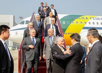 Temer diz que habilitação de Dilma para funções públicas é questão jurídica