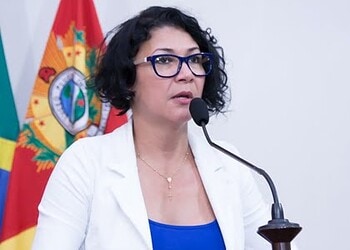 Deputados da situação e oposição divergem sobre aprovação da PEC 241