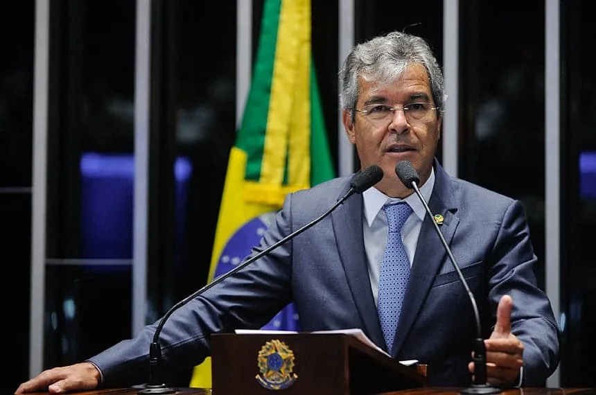 Jorge Viana defende a não criminalização da Vaquejada