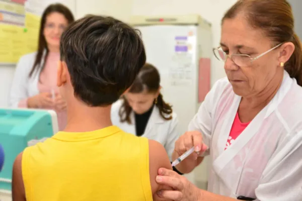 No Acre, 19,1 mil meninos serão vacinados contra HPV a partir de 2017