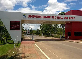 Professores da Ufac aprovam indicativo de greve para o dia 9 de novembro