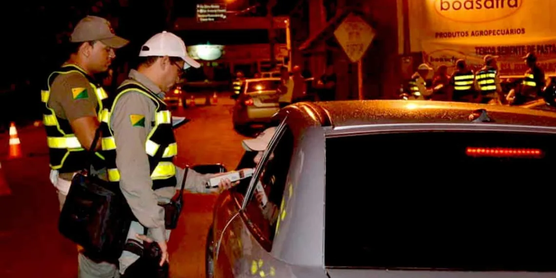 Em novembro haverá aumento no valor das multas de trânsito aplicadas na Álcool Zero