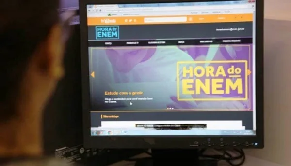 Estudantes podem testar conhecimentos no simulado online Hora do Enem