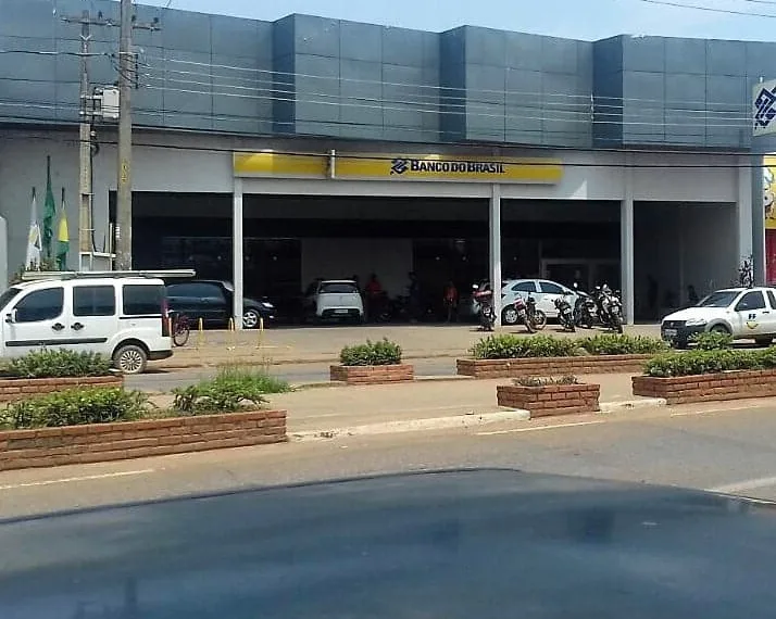 Homens ainda não identificados levam mais de R$ 1 milhão de Banco do Brasil em Rio Branco