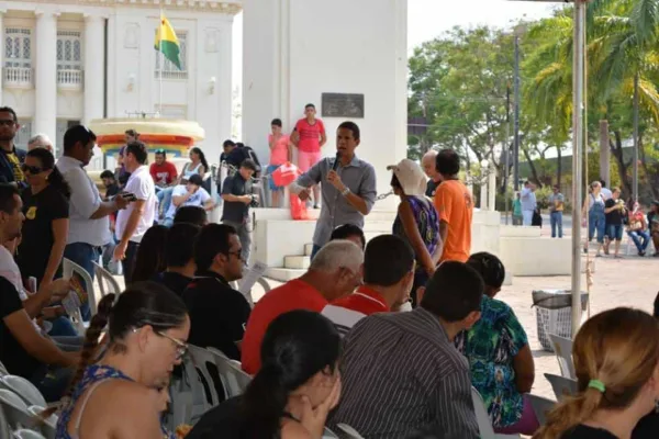 Polícia Civil paralisa atividades por 24h em protesto contra PEC 241