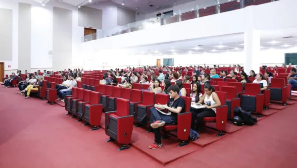 Semana de Educação e seminário em gestão docente começam na Ufac