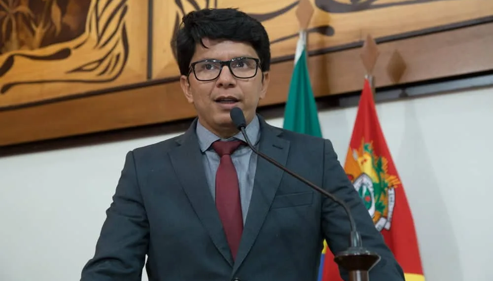 Deputado cobra inquérito epidemiológico para acabar com polêmica de açaí contaminado