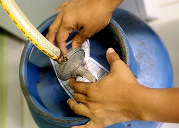 Por mudança na política da Petrobrás gás de cozinha aumenta em todo o país