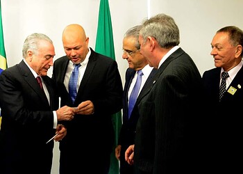 Presidente  Michel Temer durante reunião com Robson Braga de Andrade, presidente da CNI e empresarios.
Brasília (DF) 06.12.2016 - Foto: Miguel Ângelo