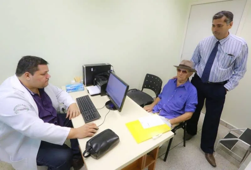 Secretaria de Saúde prorroga data de inscrição de concurso para contratação de médicos especialistas