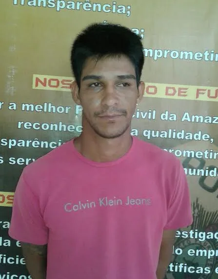 Polícia Civil prende foragido da Justiça portando documento falso