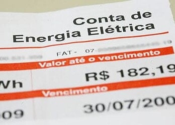 Bandeira tarifária da conta de luz deve ficar verde até fim do verão, diz ONS