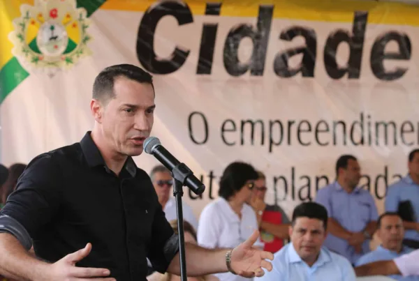 A união entre os Poderes é fundamental para a melhoria da qualidade de vida da população, afirma Ney Amorim