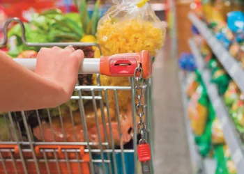 Pesquisa da Fecomércio-AC registra aumento de mais de 18% na cesta básica em agosto