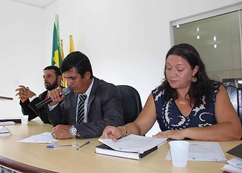 Em sessão legislativa base aliada de André Maia concede 30% do orçamento do Quinari