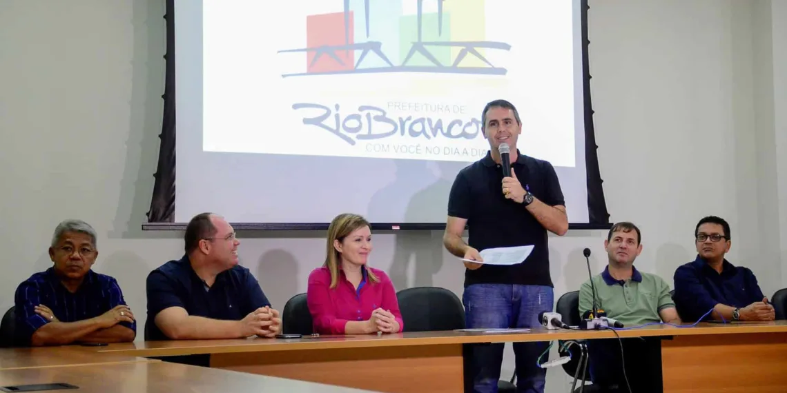 Prefeito Marcus Alexandre anuncia nova equipe de trabalho para a próxima gestão