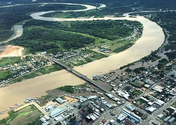 Rio Juruá chega perto da cota de transbordamento e marca 12,74 metros