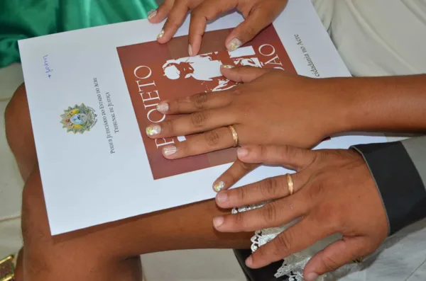 Casamento Coletivo no Jordão encerra agenda do Projeto Cidadão na atual gestão