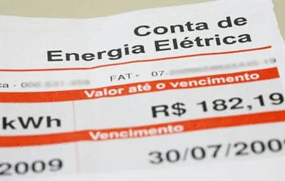 Contas de luz vão ficar mais caras após o TRF 1 derrubar liminar que suspendia reajuste