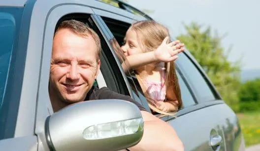 Justiça orienta pais ou responsáveis sobre autorização de viagem para crianças e adolescentes