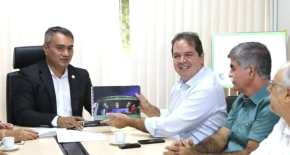 Governo articula parceria entre Ufac e Universidade do Colorado por pós-graduações