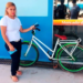 “Peguei a bicicleta e fui bater neles”, diz mulher que reagiu a assalto e ficou com bicicleta de bandidos