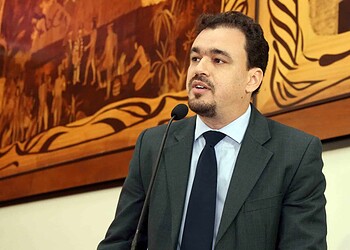 Líder do governo reafirma compromisso do Governo do Estado em combater a violência