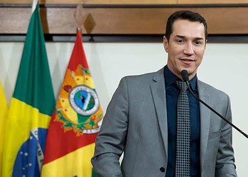 Ney Amorim garante celeridade na votação de projetos que beneficiam servidores acreanos